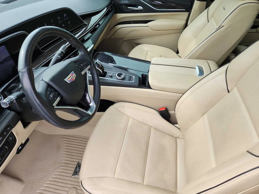 2021 Cadillac Escalade ESV - Image 12