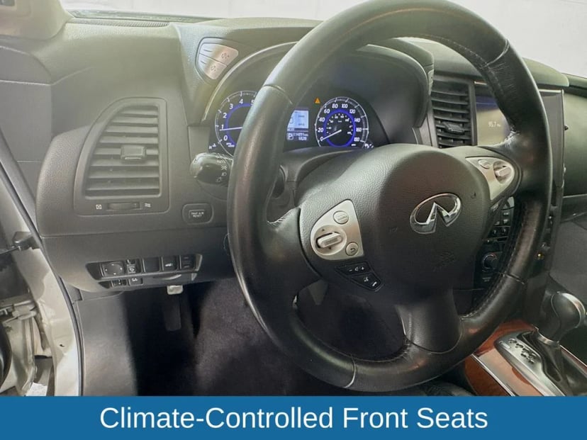 2016 INFINITI QX70 - Image 13