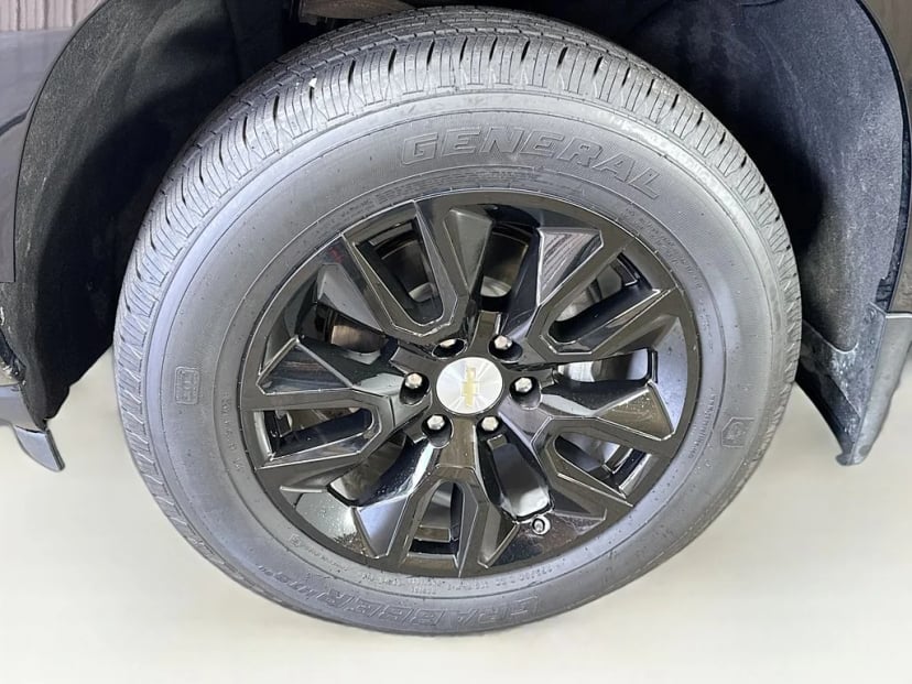 2021 Chevrolet Silverado 1500 - Image 38