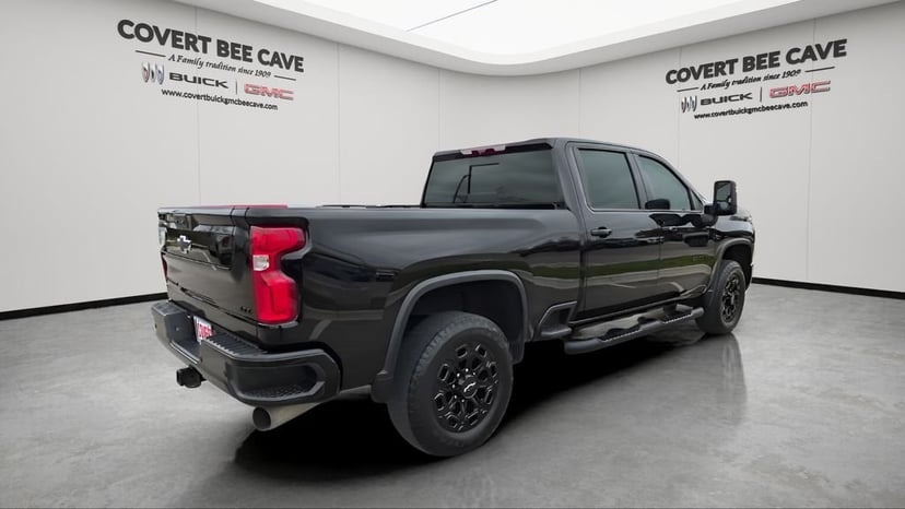 2024 Chevrolet Silverado 2500HD - Image 9
