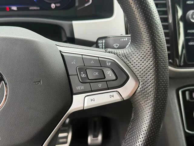 2022 Volkswagen Atlas Cross Sport - Image 13