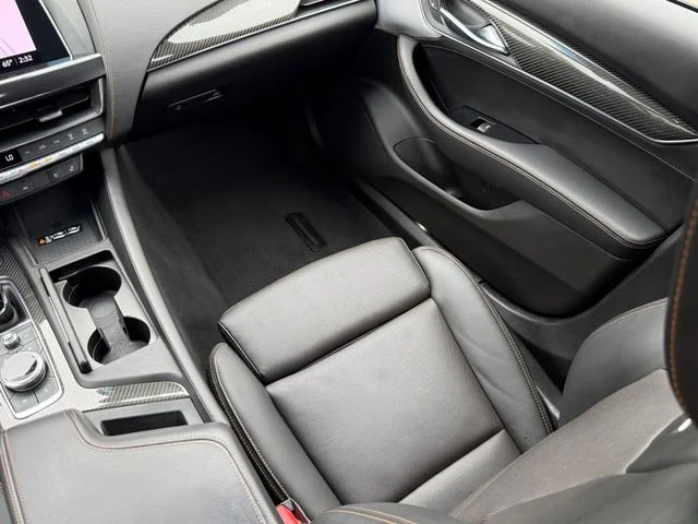 2023 Cadillac CT5 - Image 26