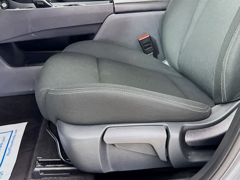 2024 Nissan Rogue - Image 24