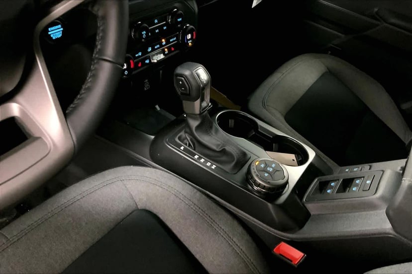 2026 Ford Bronco - Image 6