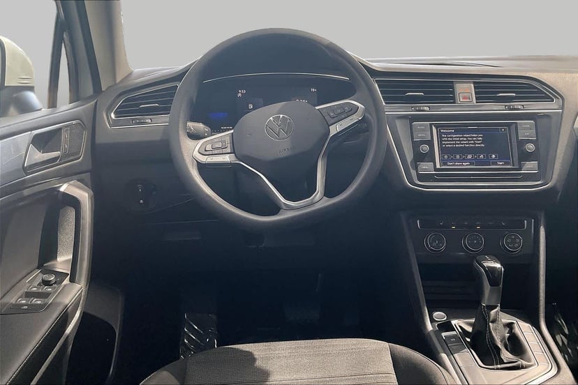 2022 Volkswagen Tiguan - Image 6