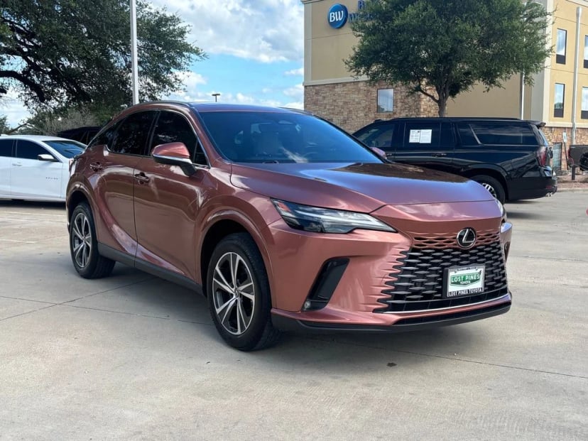 2024 Lexus RX - Image 5