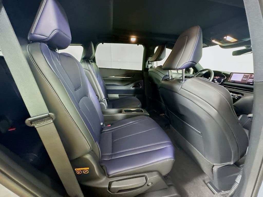 2026 INFINITI QX60 - Image 36