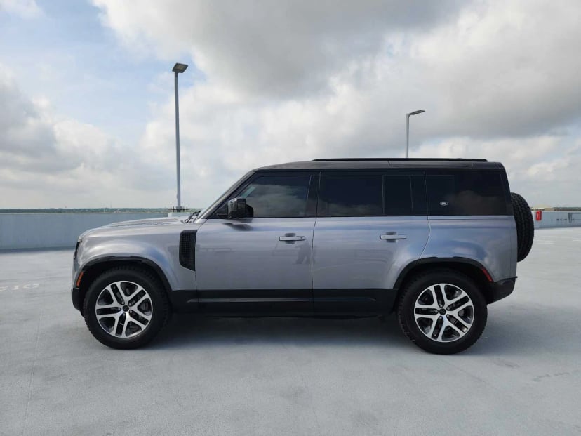 2024 Land Rover Defender - Image 4