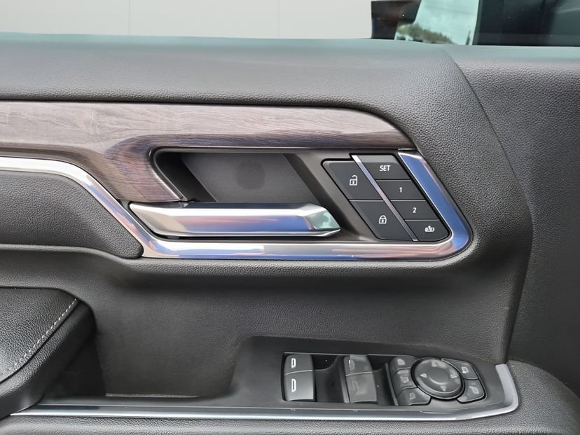 2024 Chevrolet Silverado 2500HD - Image 27