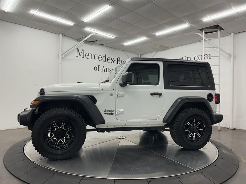 2019 Jeep Wrangler - Image 4