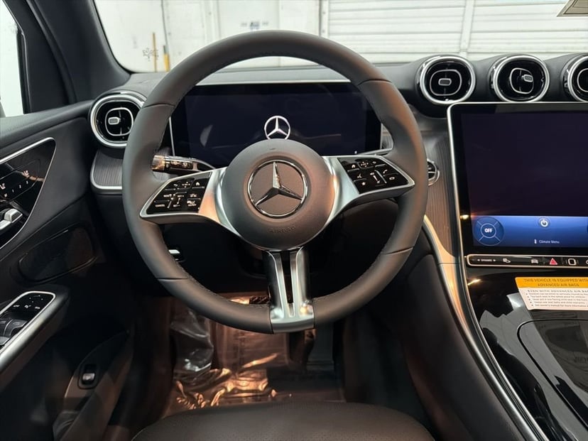 2026 Mercedes-Benz GLC - Image 21
