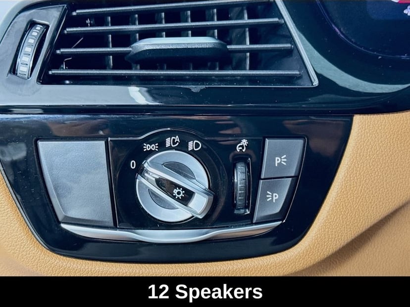 2020 BMW 5 Series - Image 12