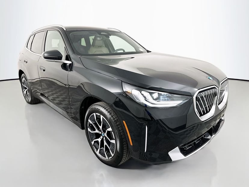 2026 BMW X3 - Image 3