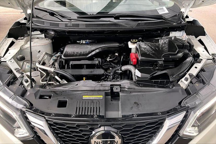 2022 Nissan Rogue Sport - Image 32