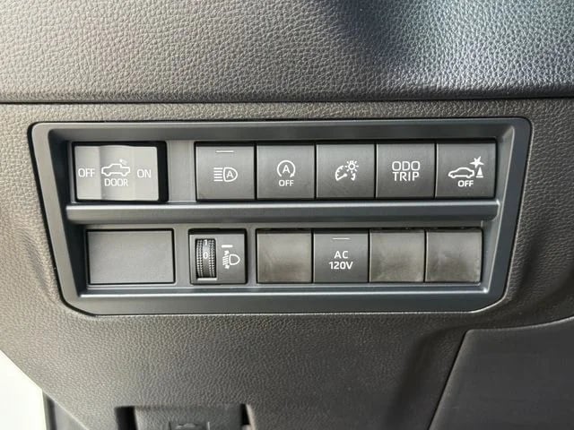2026 Toyota Tundra - Image 19