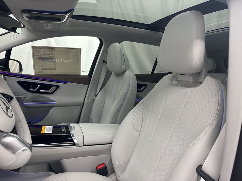 2026 Mercedes-Benz EQE - Image 13