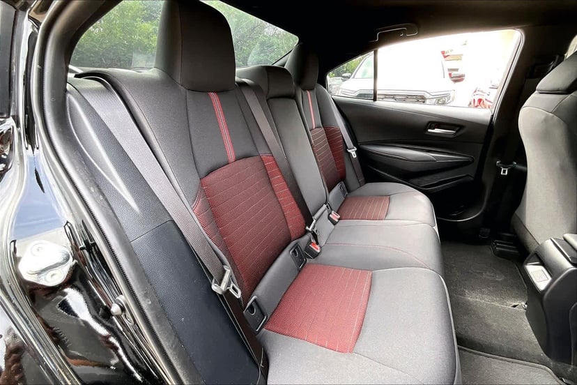 2025 Toyota Corolla - Image 19
