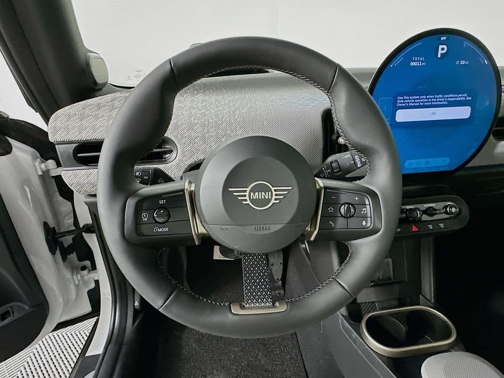 2025 MINI COOPER - Image 11