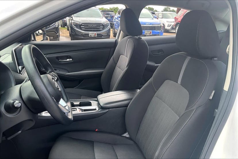 2024 Nissan Sentra - Image 8