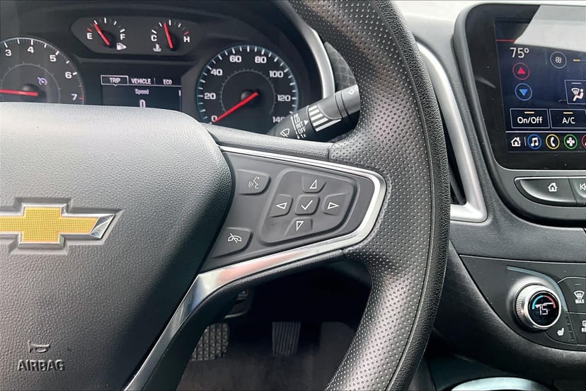 2024 Chevrolet Malibu - Image 24