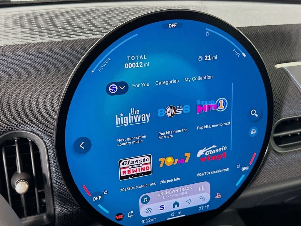 2025 MINI Cooper - Image 11