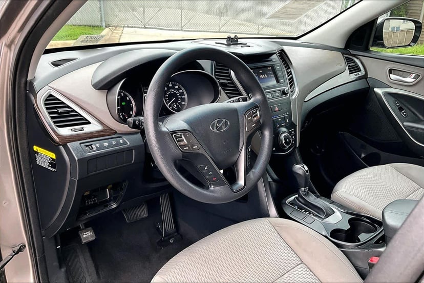 2017 Hyundai Santa Fe Sport - Image 17