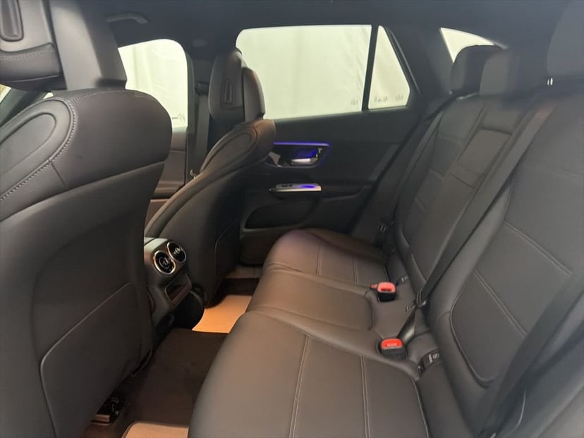 2026 Mercedes-Benz GLC - Image 20