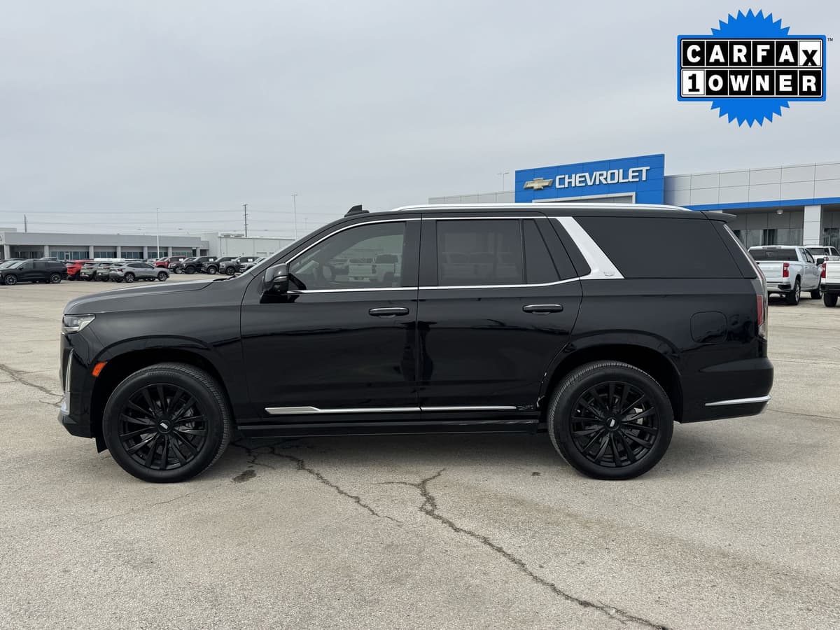 2021 Cadillac Escalade - Image 12