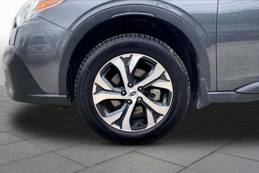 2020 Subaru Outback - Image 10