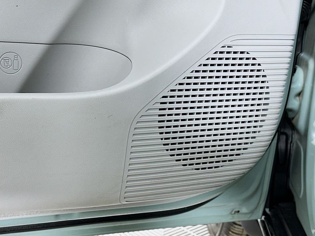 2024 HYUNDAI Kona - Image 19