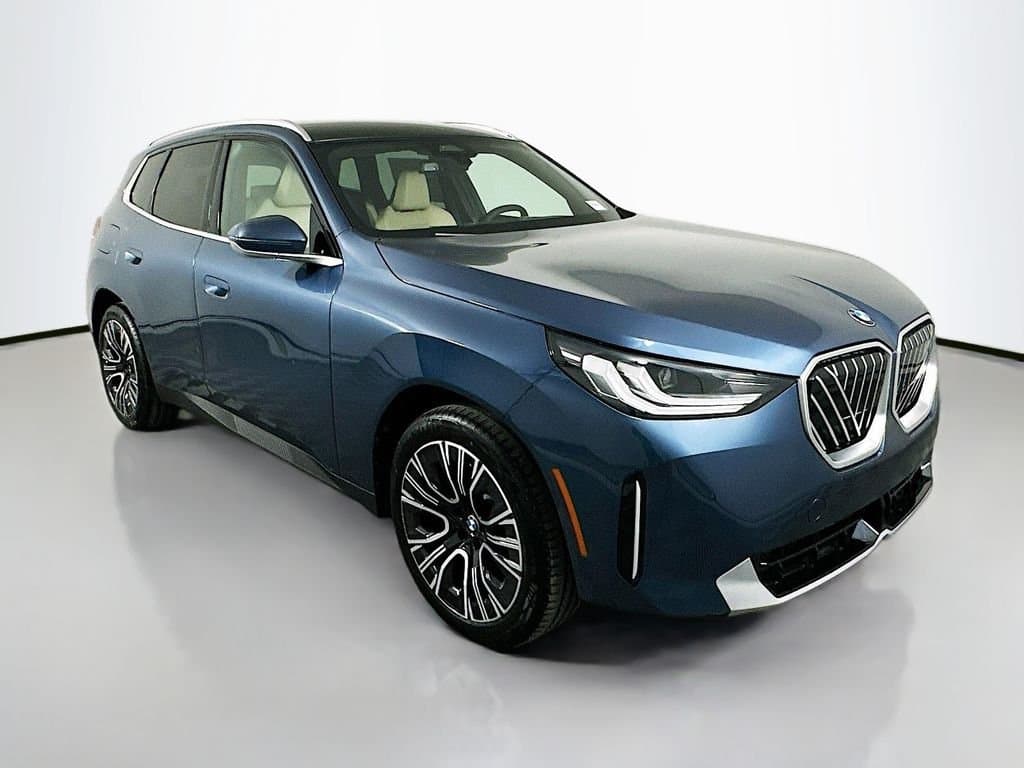 2026 BMW X3 - Image 3