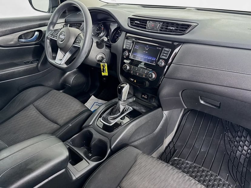 2018 Nissan Rogue - Image 34