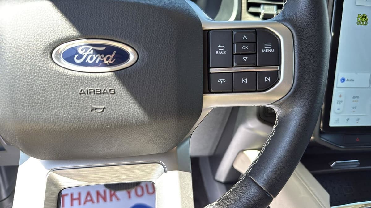 2023 Ford Expedition - Image 16