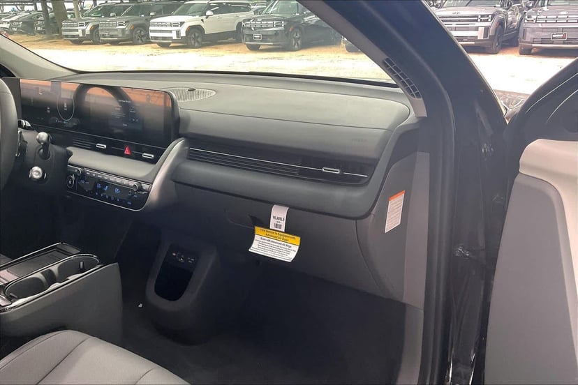 2026 Hyundai IONIQ 5 - Image 18