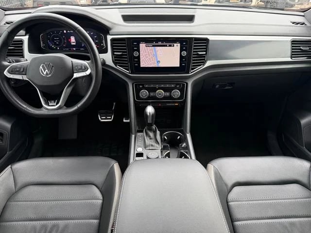 2022 Volkswagen Atlas Cross Sport - Image 19