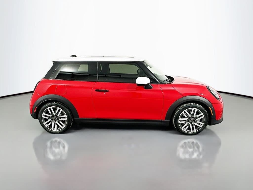 2025 MINI COOPER - Image 5