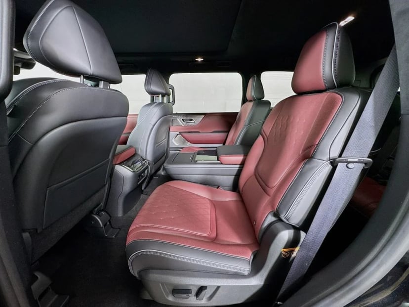 2026 INFINITI QX80 - Image 28