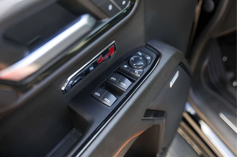 2023 GMC Sierra 1500 - Image 25