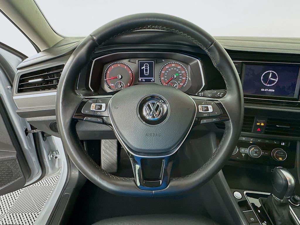 2019 Volkswagen Jetta - Image 11