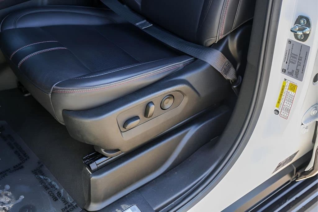 2024 Chevrolet Suburban - Image 11