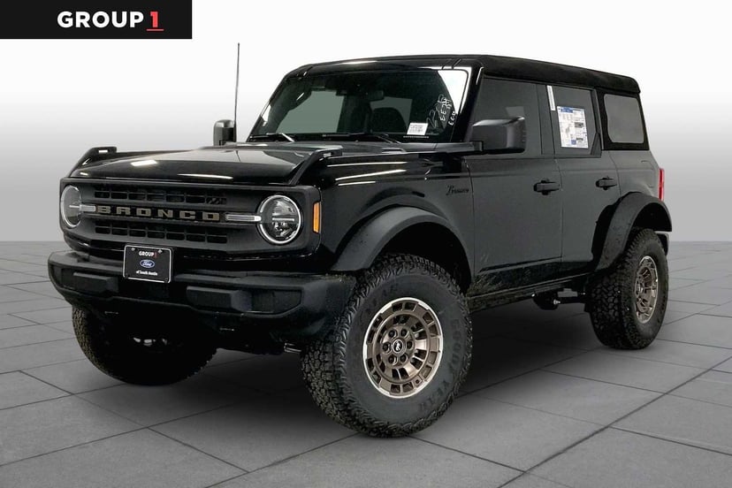 2026 Ford Bronco - Image 2
