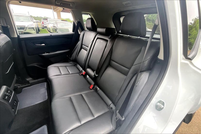 2024 Nissan Rogue - Image 21