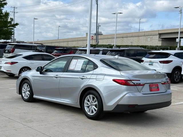 2026 Toyota Camry - Image 8
