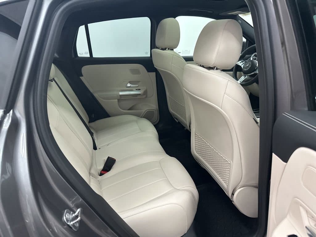 2026 MERCEDES-BENZ GLA - Image 26