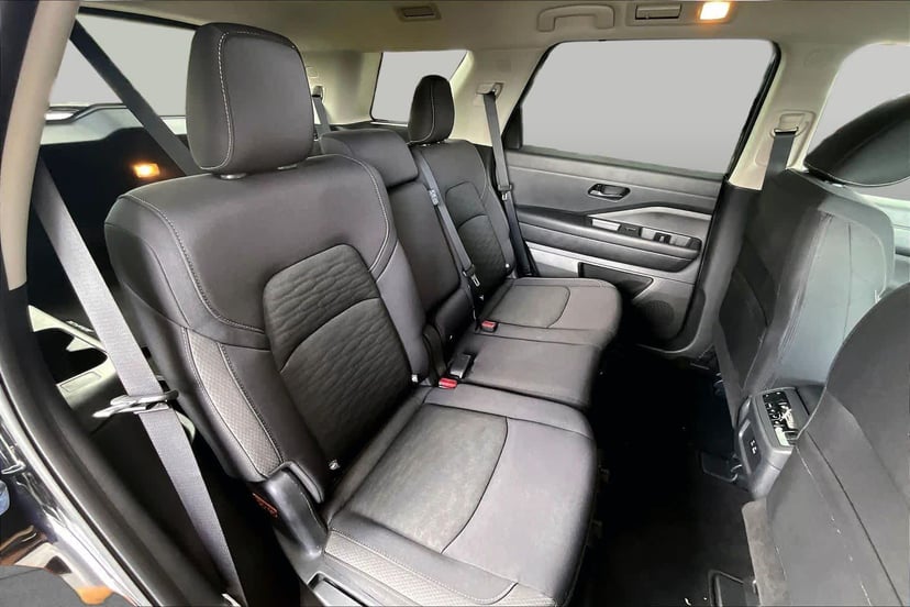2025 Nissan Pathfinder - Image 20