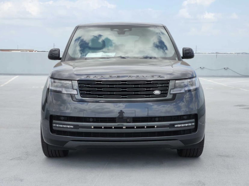 2026 LAND ROVER Range Rover - Image 2