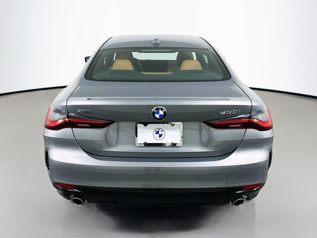 2025 BMW 4 Series - Image 6