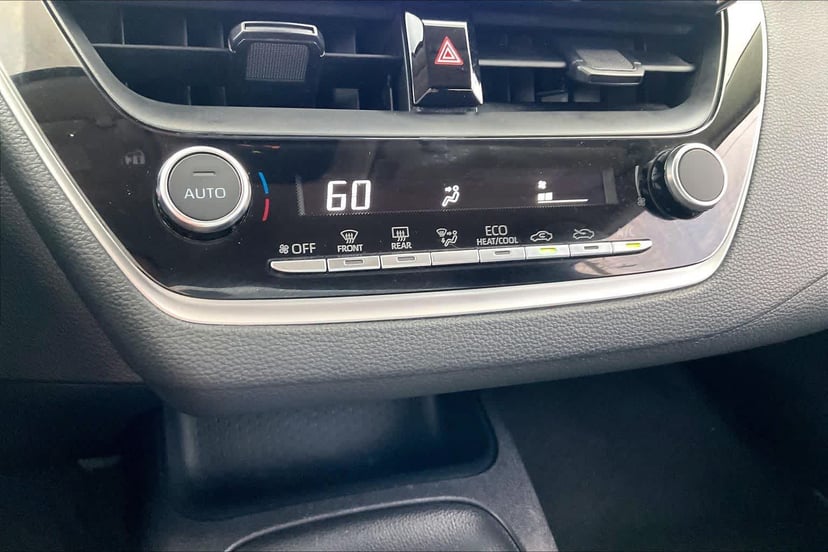 2024 Toyota Corolla - Image 31