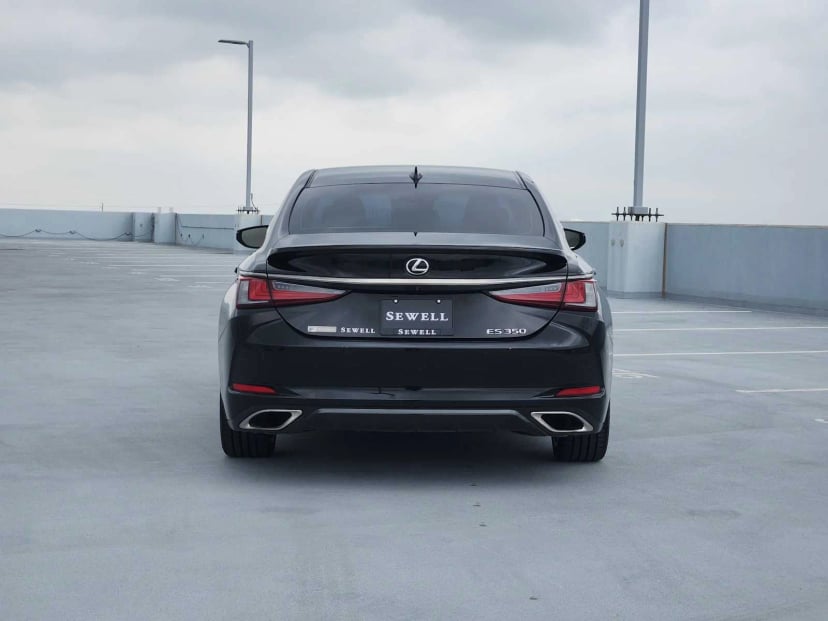 2021 Lexus ES 350 - Image 7