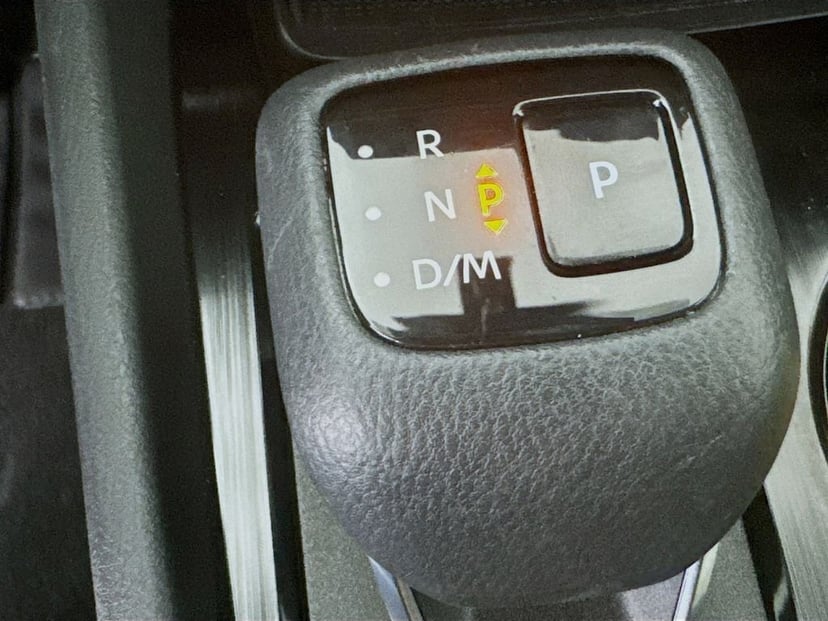 2023 Nissan Rogue - Image 20